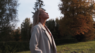 A neutral capsule wardrobe that can transition from day to night is essential when traveling.  Video by cottonbro studio.